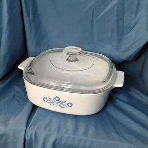 Corningware "Blue Floral"  2L Casserole Dish  EUC